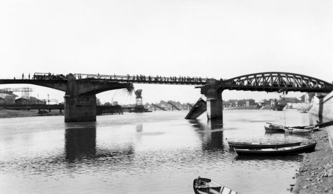 Libération de la Saône et Loire. Destruction du pont Jean-Richard.